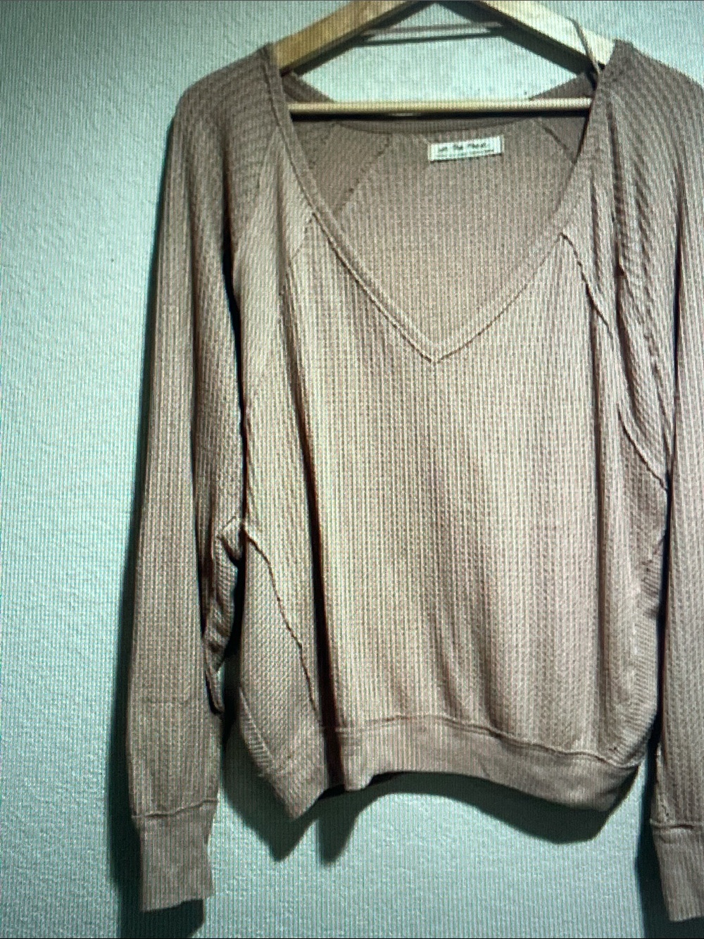 We The Free Ribbed V‑Neck Sweatshirt in Taupe